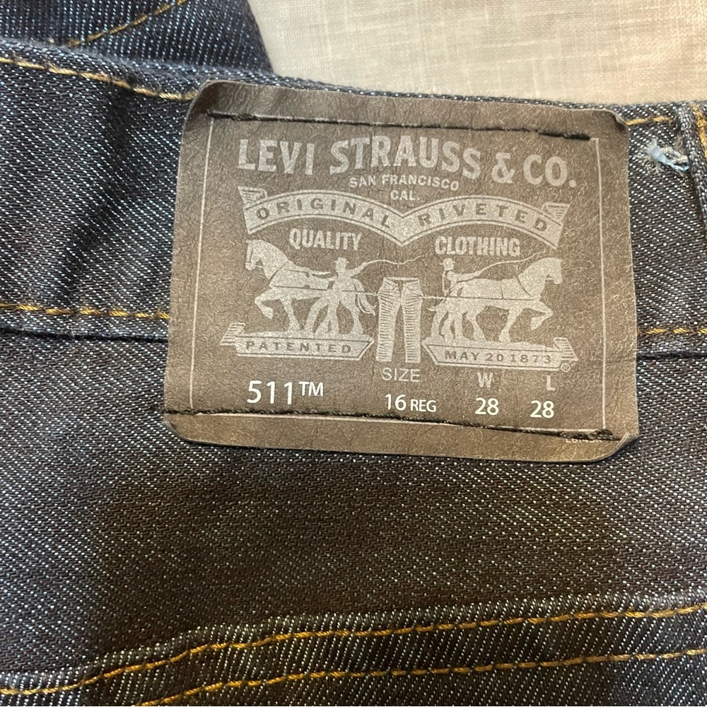 Levi's Boys Dark Wash Blue 511 Slim Jeans Size 16R 28 x 28